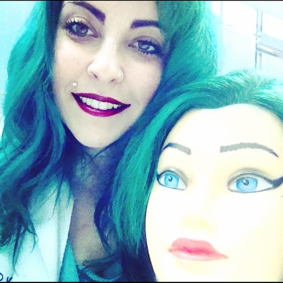 Meet your Posher, Lis - Picture 6 of 15